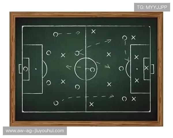 三人足球比赛规则解析与策略分享 提升团队配合与个人技术的技巧 三人足球比赛规则解析与策略分享 提升团队配合与个人技术的技巧